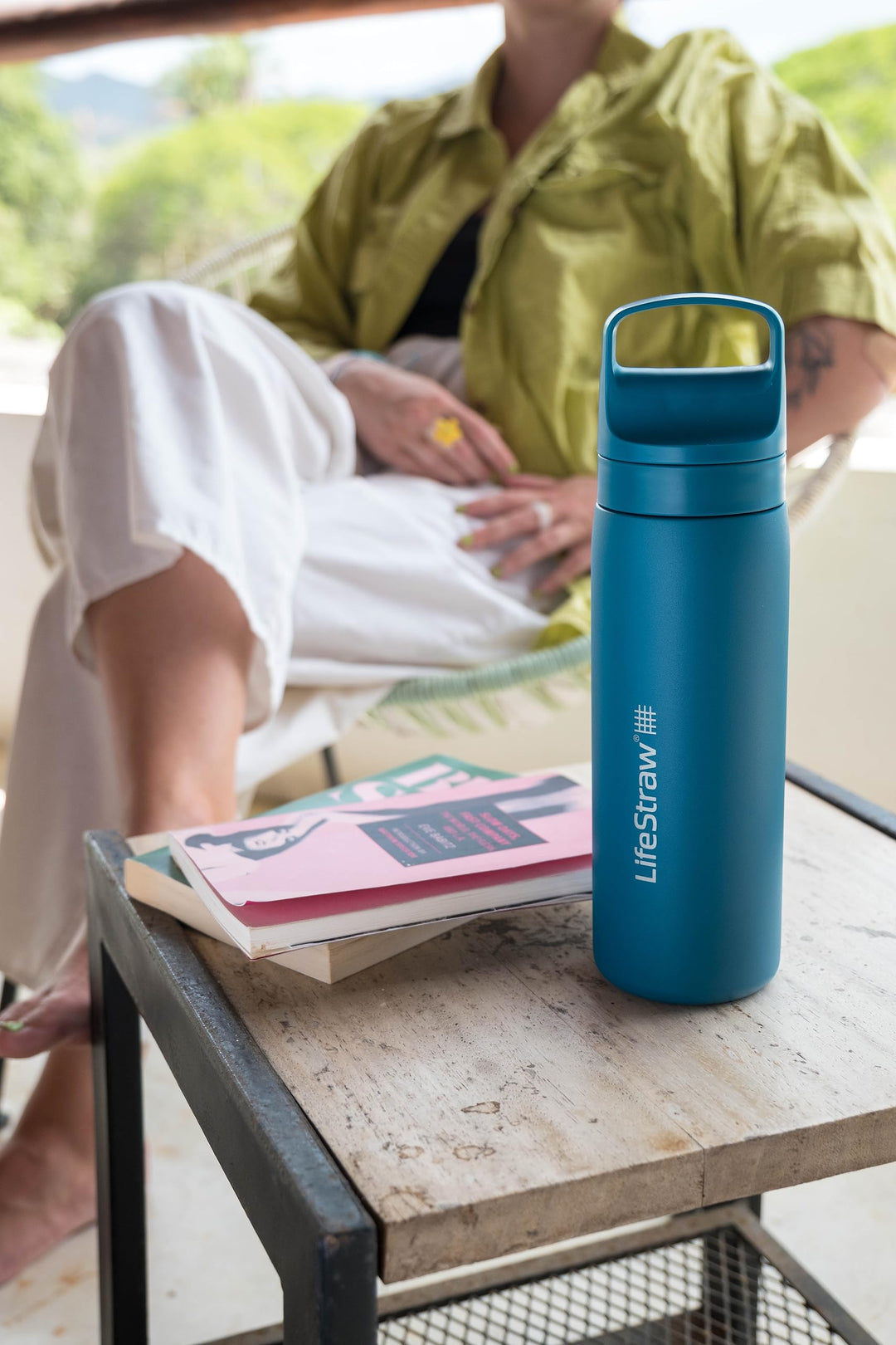 LifeStraw Go Series – Insulated Stainless Steel Water Filter Bottle for Travel and Everyday use removes Bacteria, parasites and microplastics, Improves Taste
