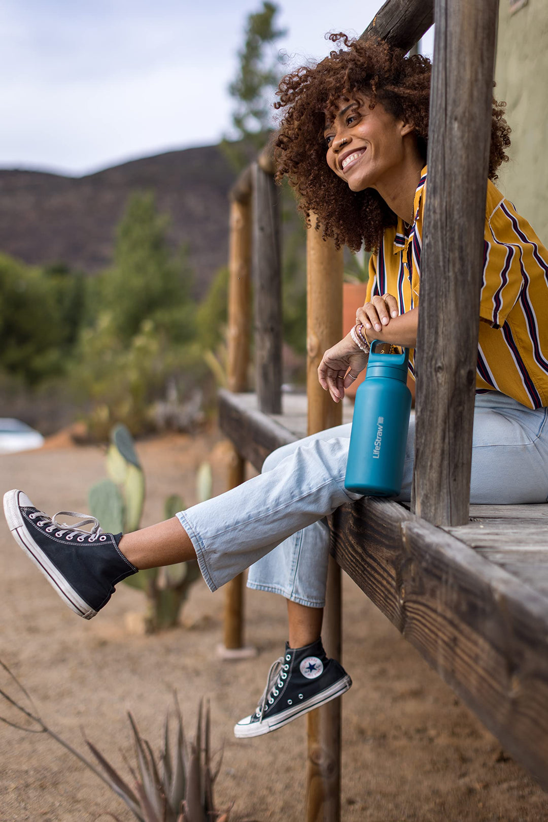 LifeStraw Go Series – Insulated Stainless Steel Water Filter Bottle for Travel and Everyday use removes Bacteria, parasites and microplastics, Improves Taste