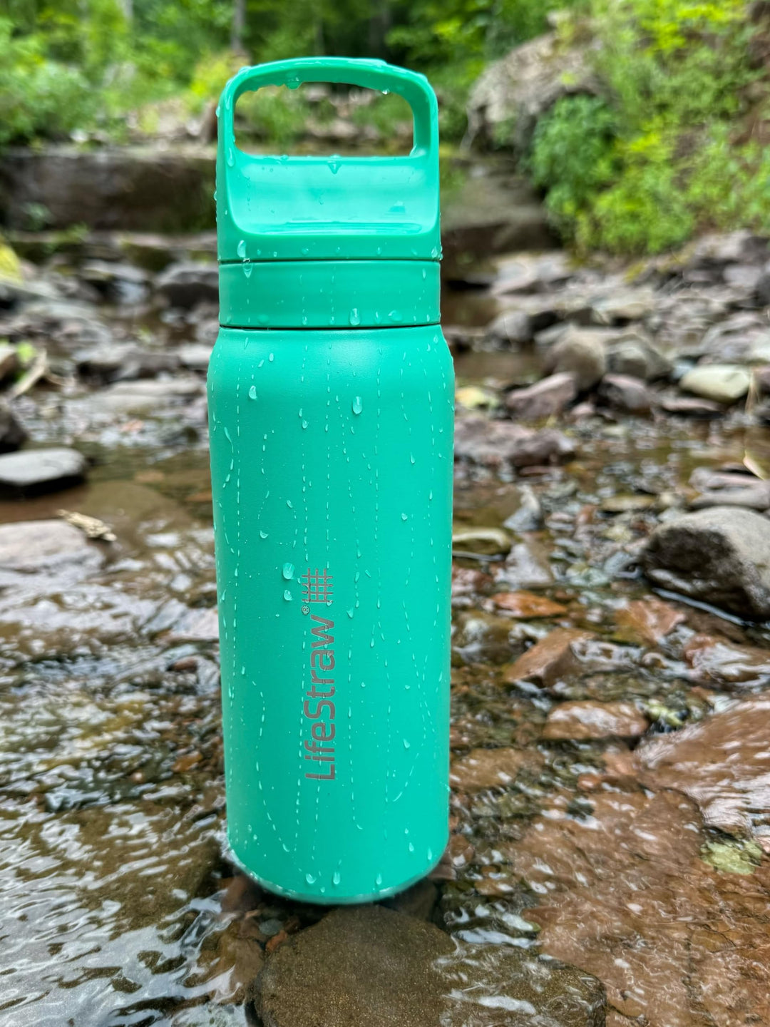 LifeStraw Go Series – Insulated Stainless Steel Water Filter Bottle for Travel and Everyday use removes Bacteria, parasites and microplastics, Improves Taste
