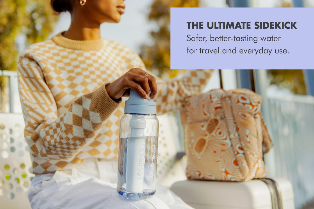 LifeStraw Go Series – BPA-Free Water Filter Bottle for Travel and Everyday use removes Bacteria, parasites and microplastics, Improves Taste
